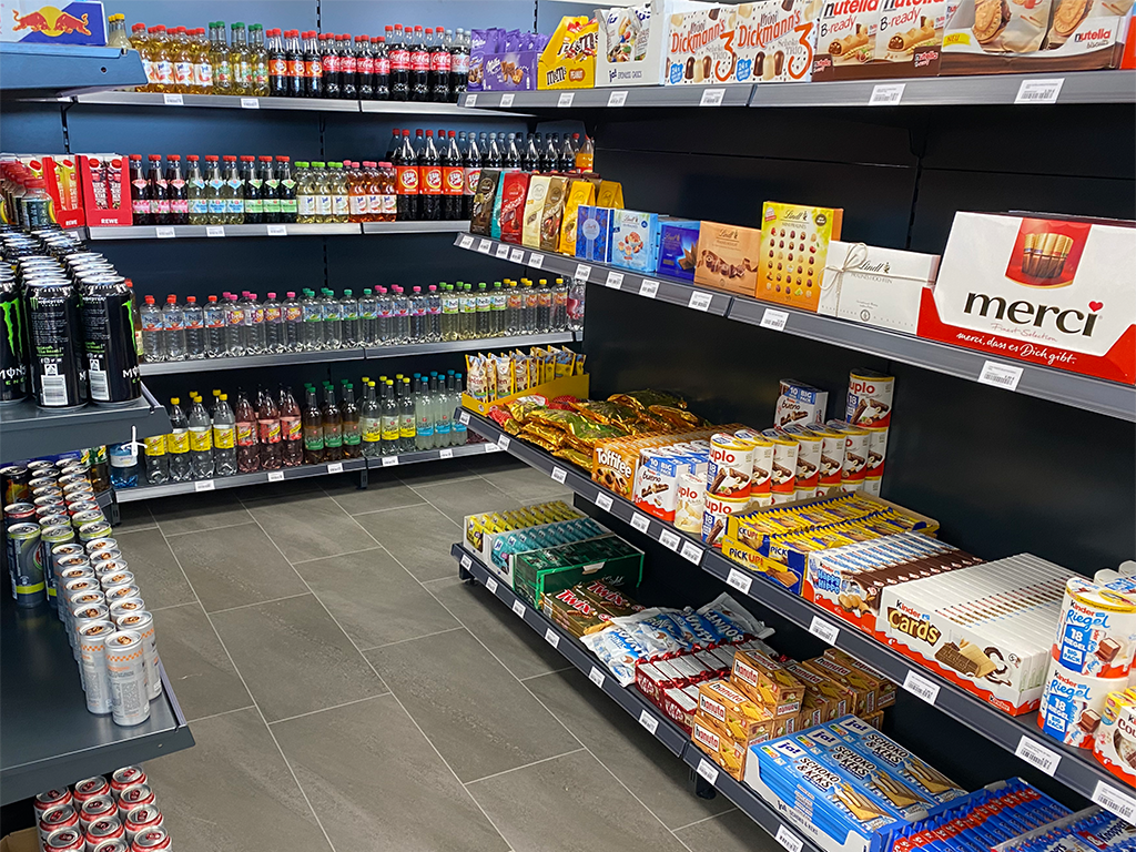 24 Shop Geraltal Regale